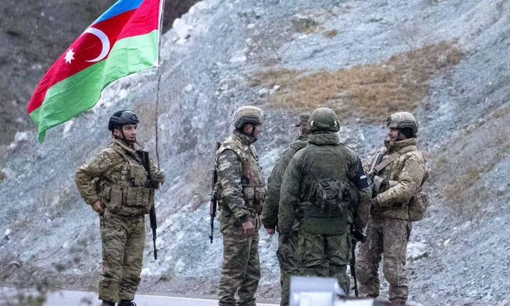 Η Ρωσία απαίτησε κατάπαυση πυρός από Αζέρους-Αρμενίους ενώ οι Ιρανοί απειλούν για πιθανή παρουσία ΝΑΤΟ στην περιοχή (Βίντεο)